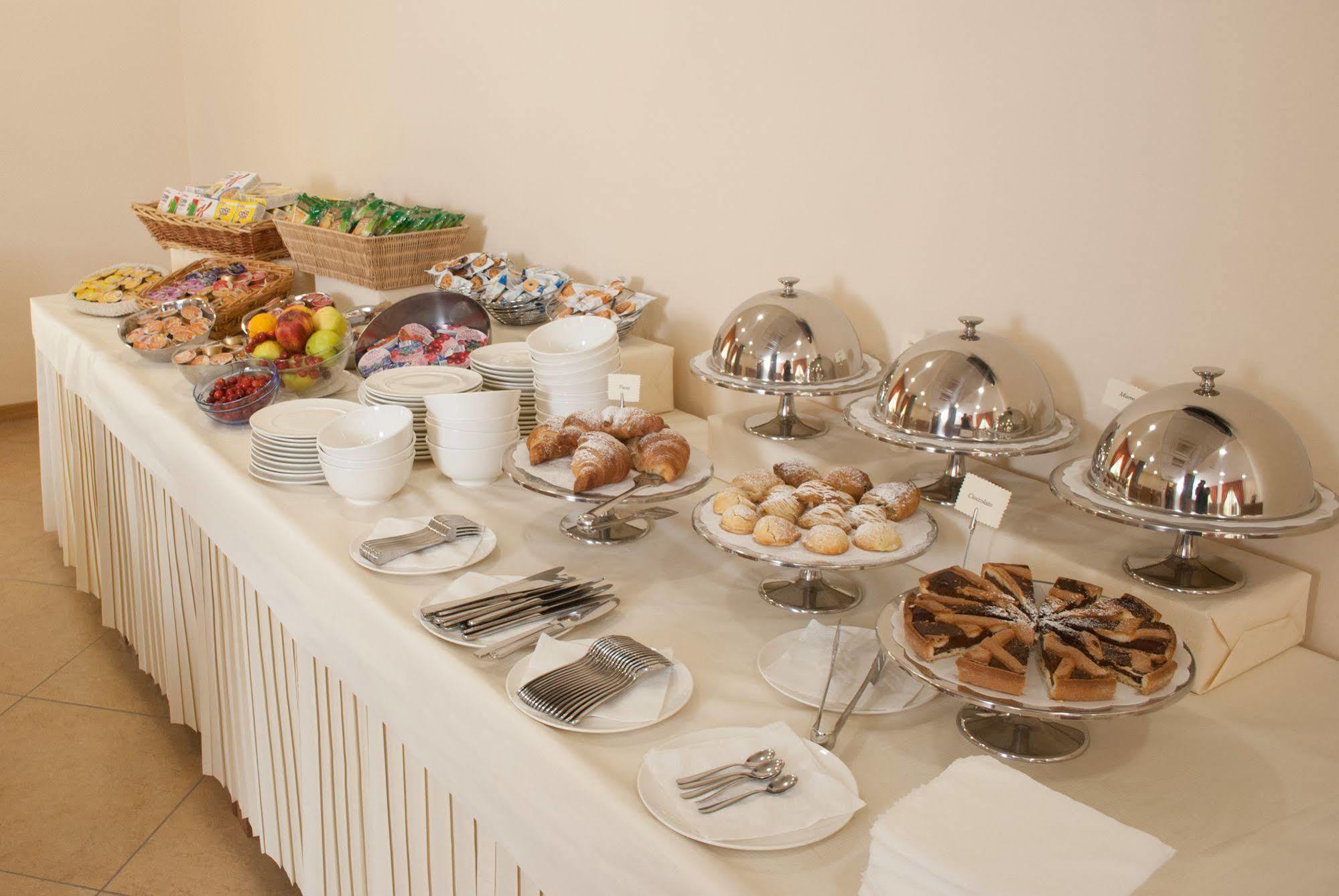 City Hotel Casoria Εξωτερικό φωτογραφία
