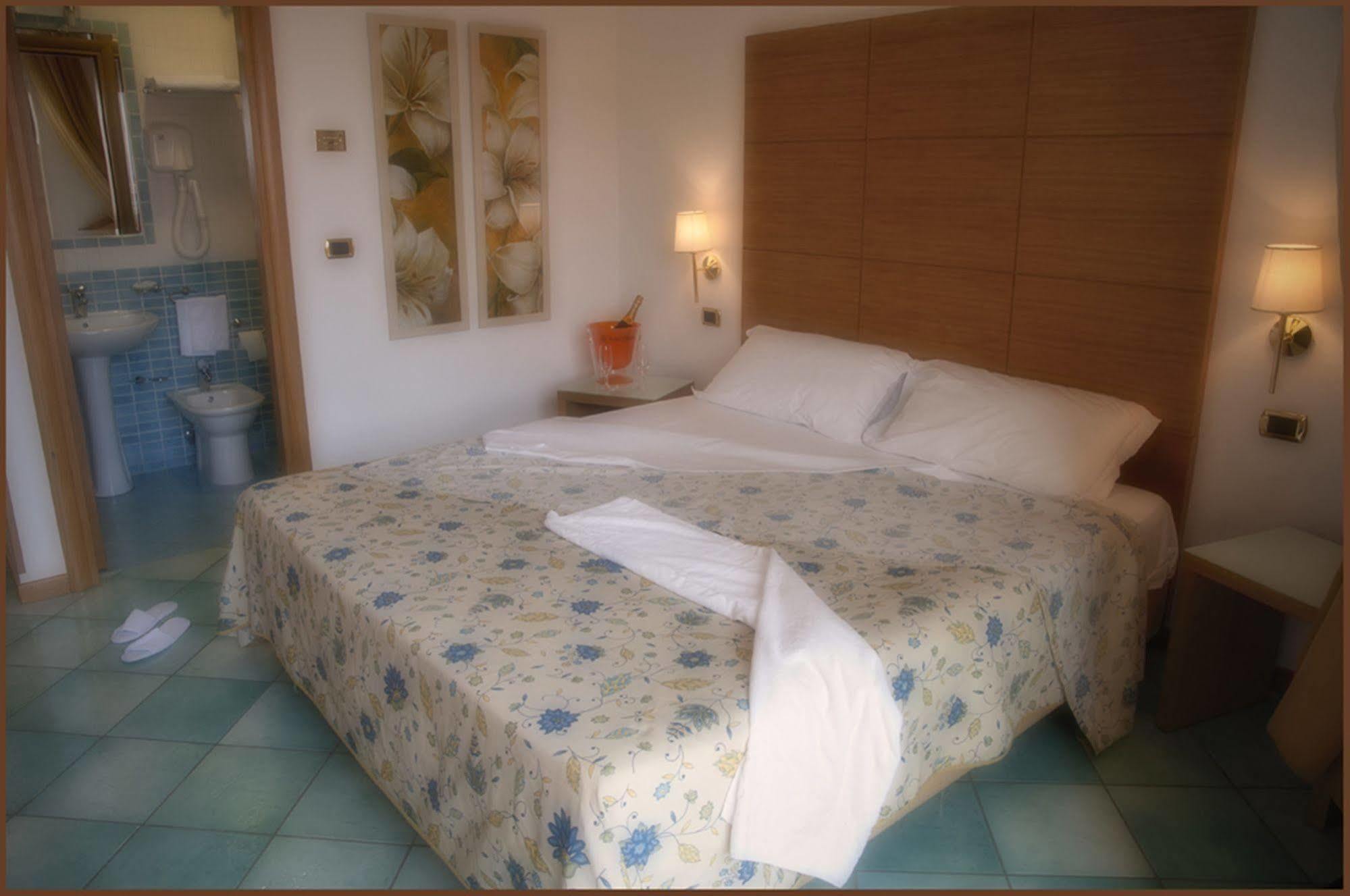 City Hotel Casoria Εξωτερικό φωτογραφία