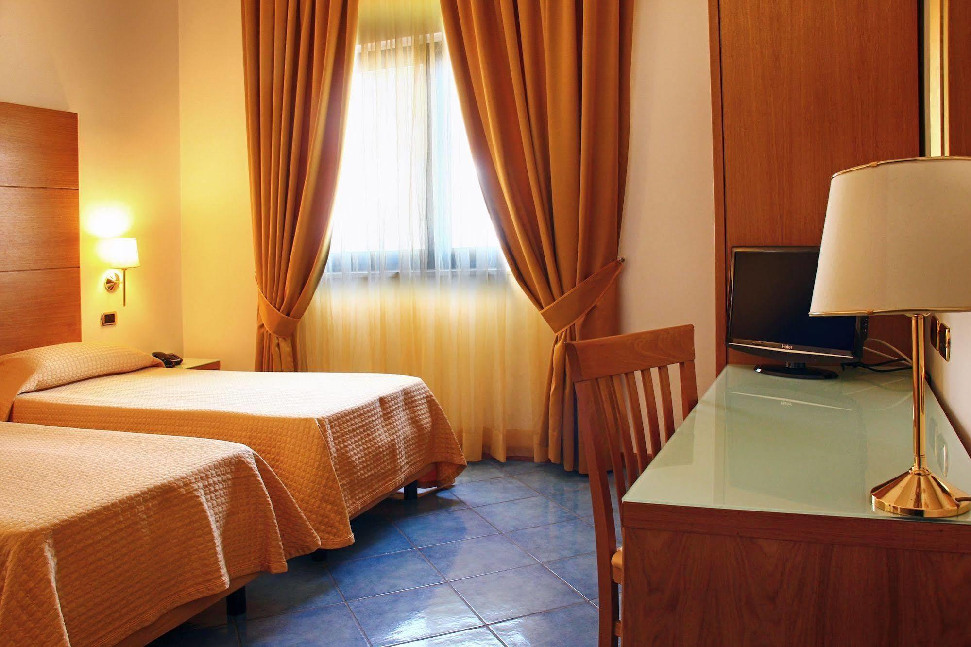 City Hotel Casoria Εξωτερικό φωτογραφία