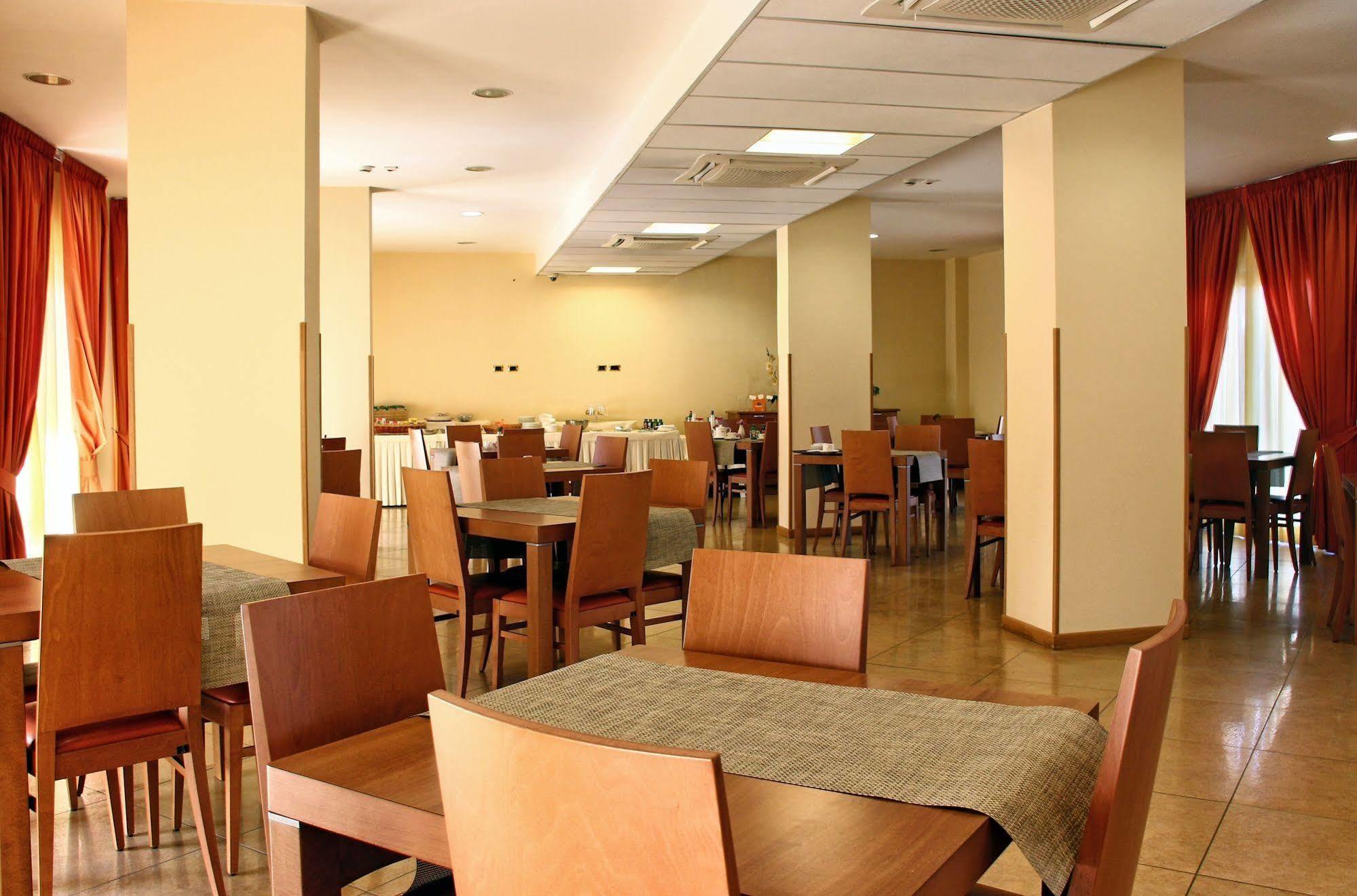 City Hotel Casoria Εξωτερικό φωτογραφία